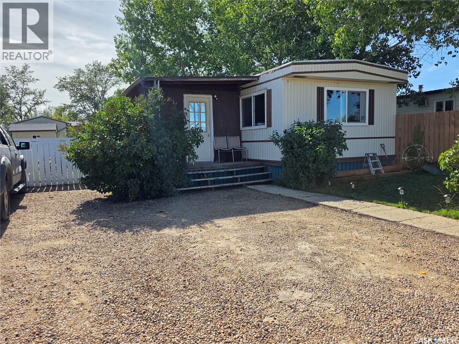 Single Family House Mobile Home for Sale in  Prairie Sun COURT Swift Current 