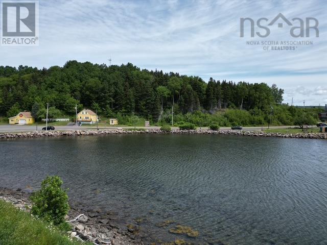 Property 8 of 30 of Main Street