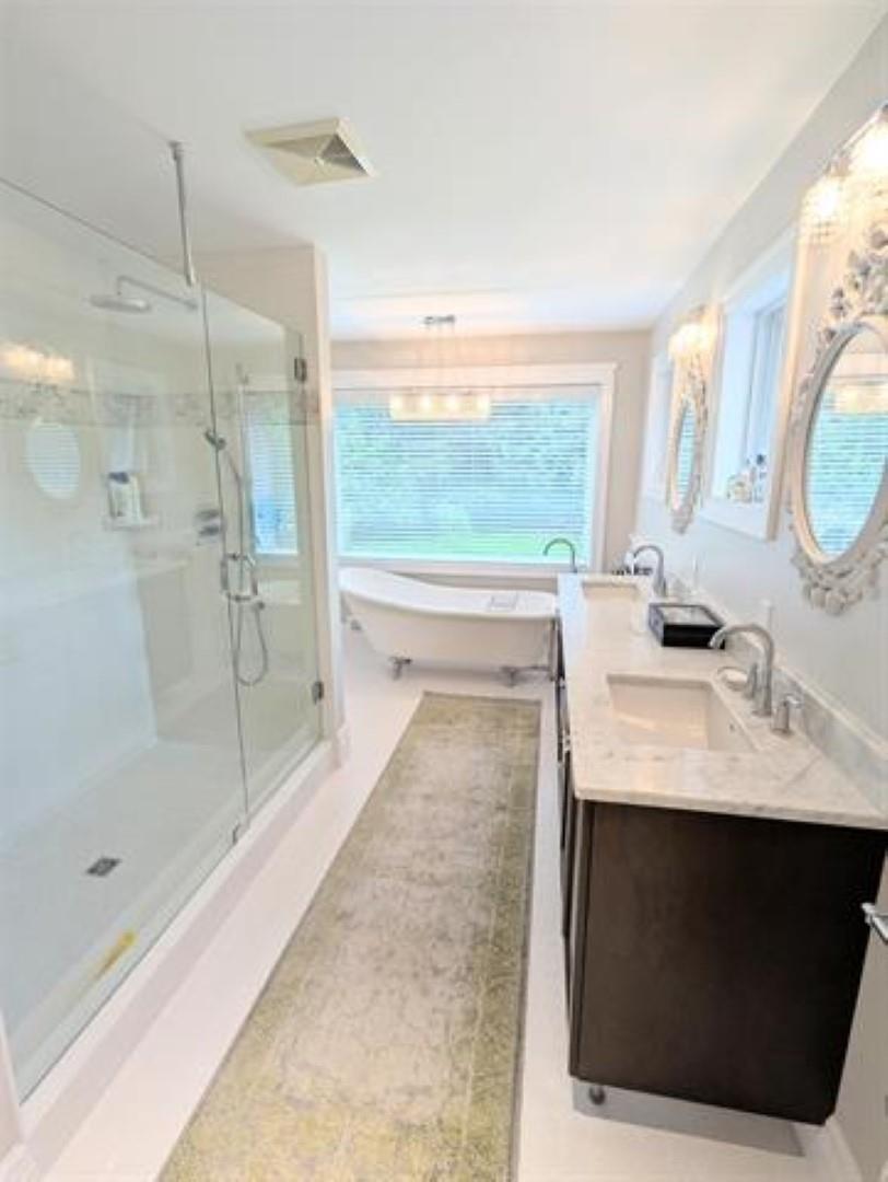 Photo 25 of 25072 58 Avenue, Langley BC