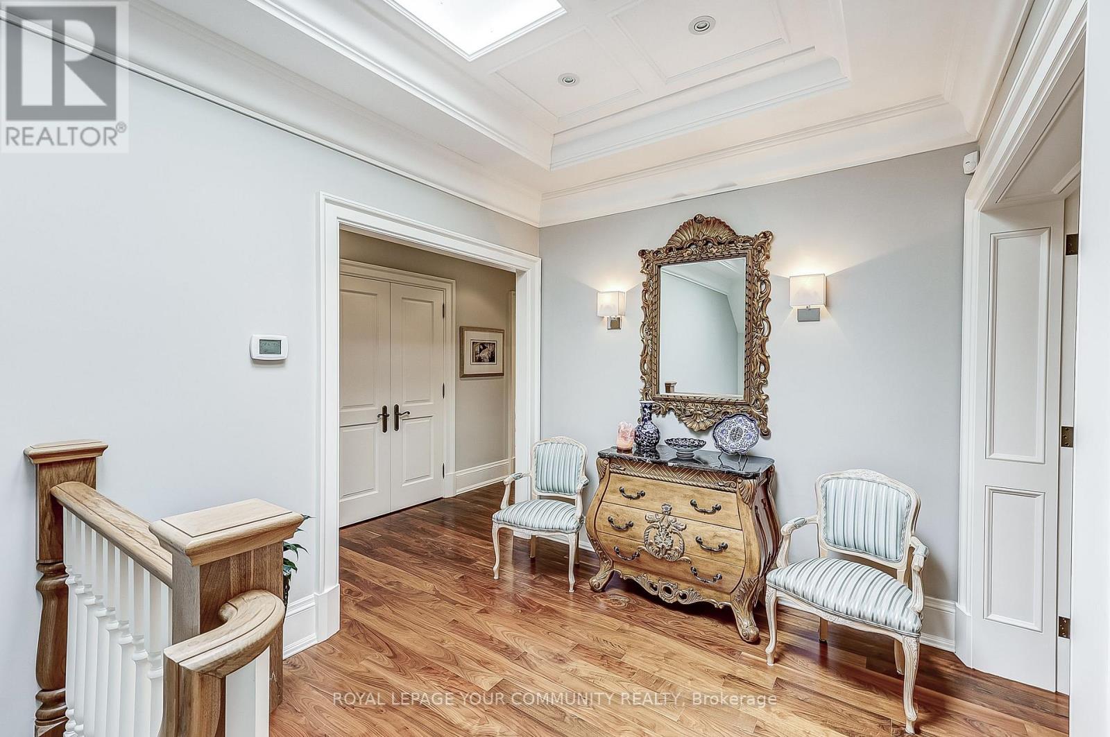 Photo 10 of 222 St Leonards Avenue, Toronto ON
