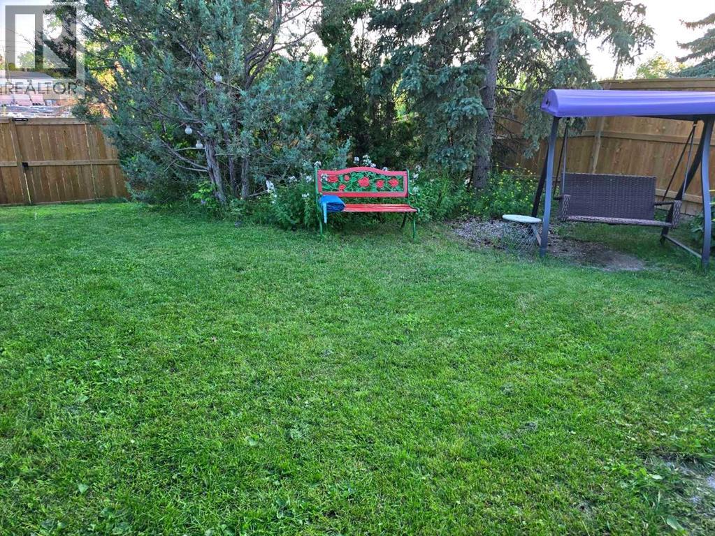 Single Family House Bungalow for Sale in   Avenue SW Parkhill Calgary 