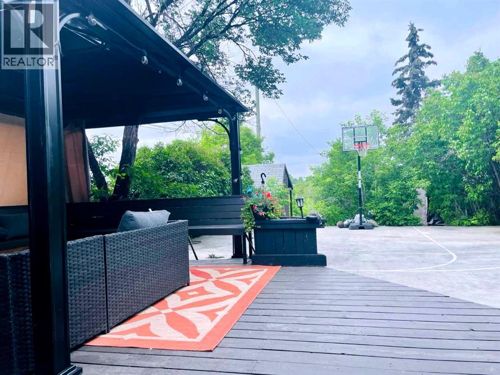 Single Family House Bungalow for Sale in   Avenue SW Parkhill Calgary 