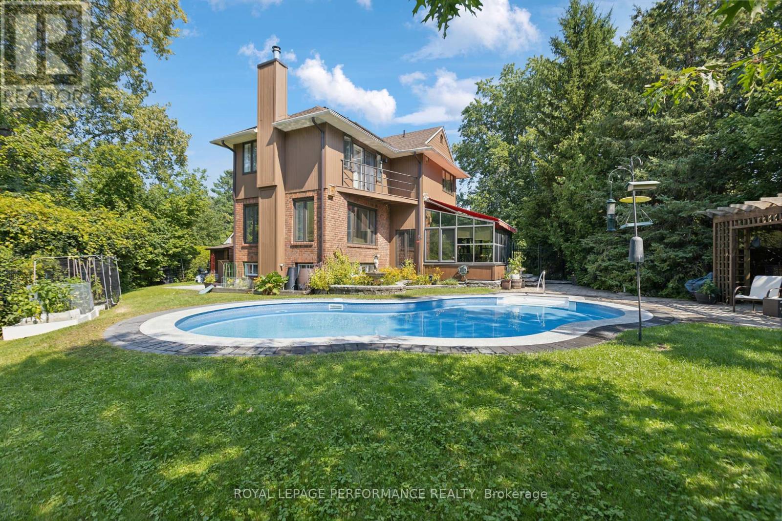 Photo 46 of 55 Delong Drive, Ottawa ON