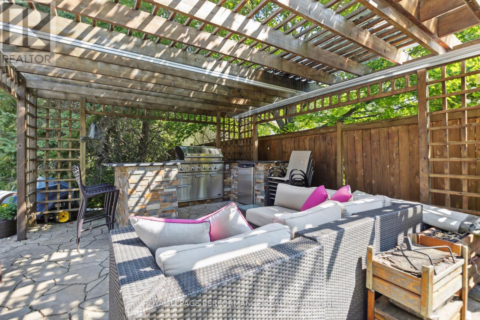 Photo 20 of 55 Delong Drive, Ottawa ON