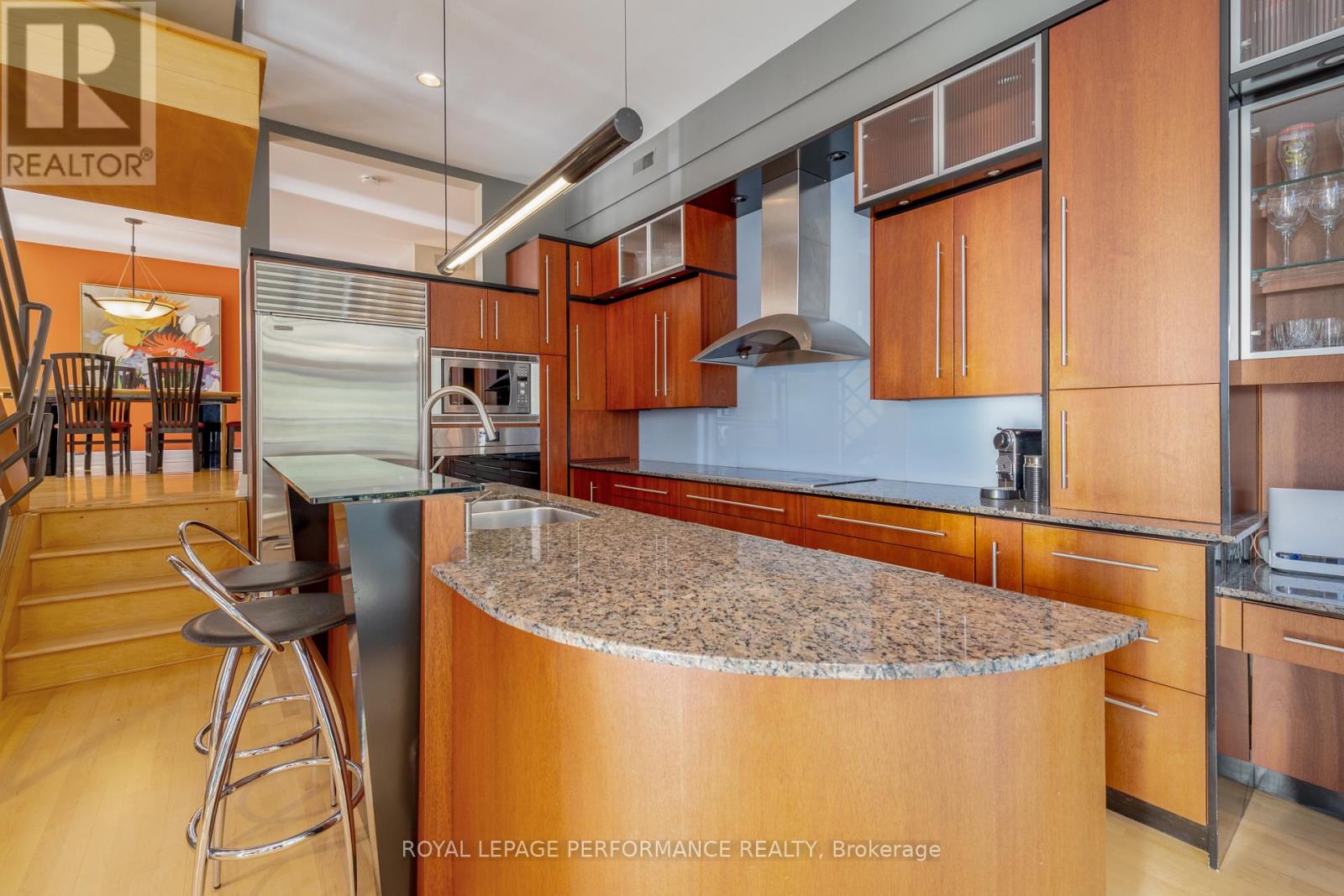 Photo 13 of 55 Delong Drive, Ottawa ON