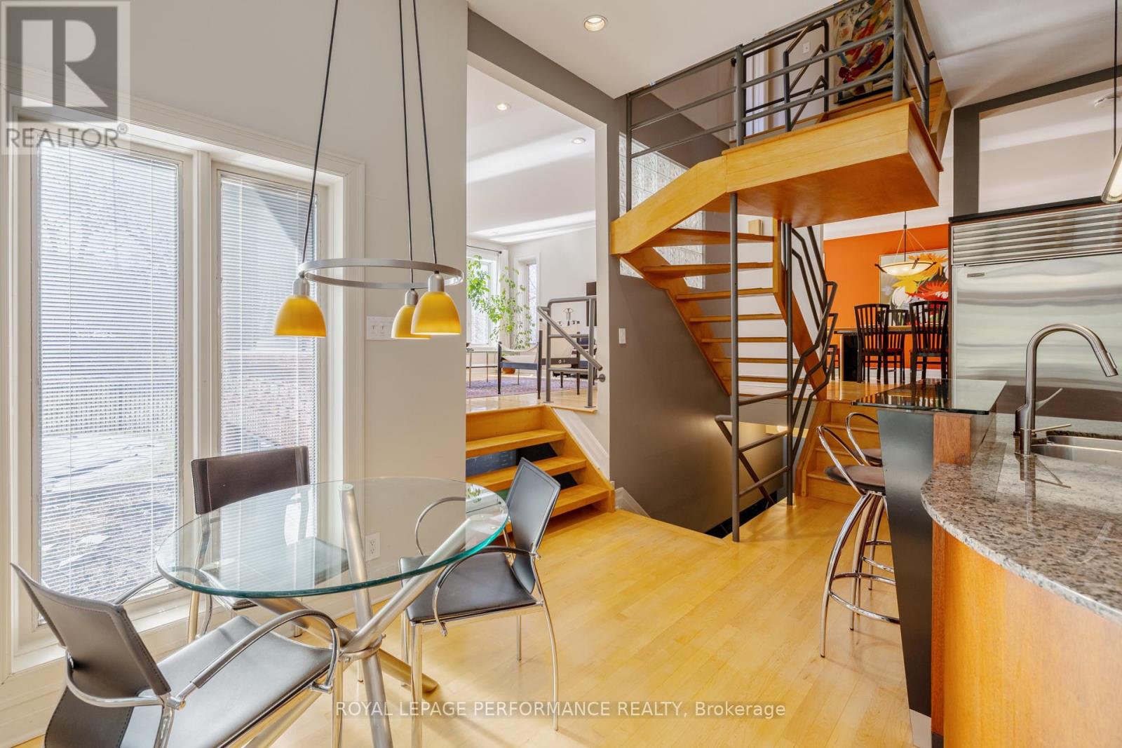 Photo 18 of 55 Delong Drive, Ottawa ON