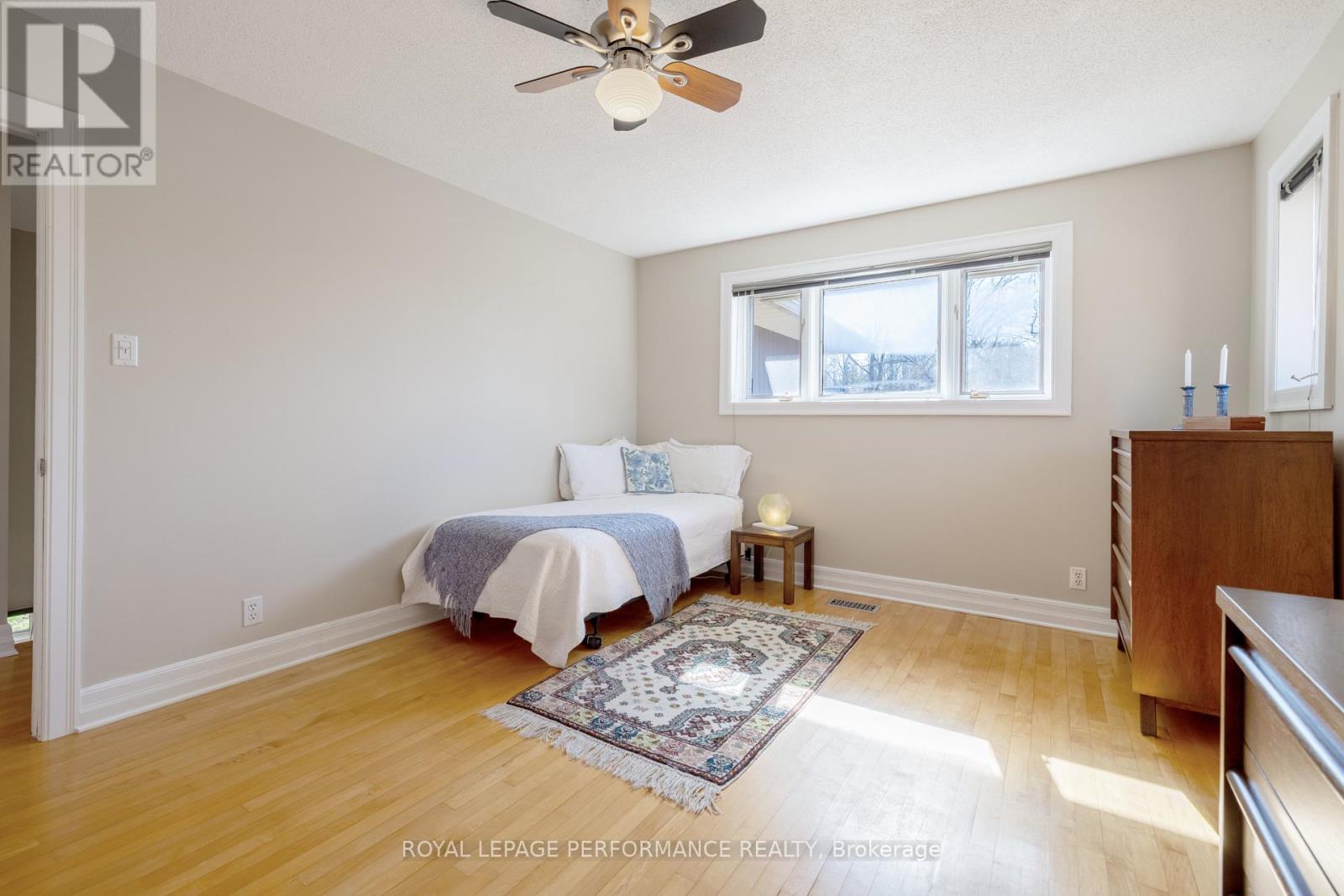 Photo 24 of 55 Delong Drive, Ottawa ON