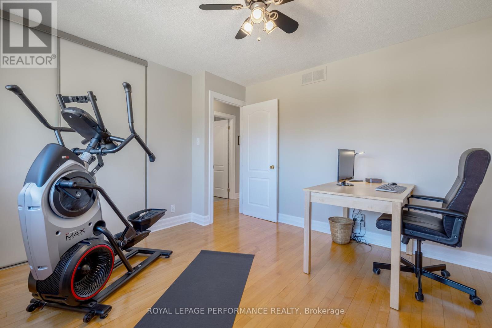 Photo 27 of 55 Delong Drive, Ottawa ON