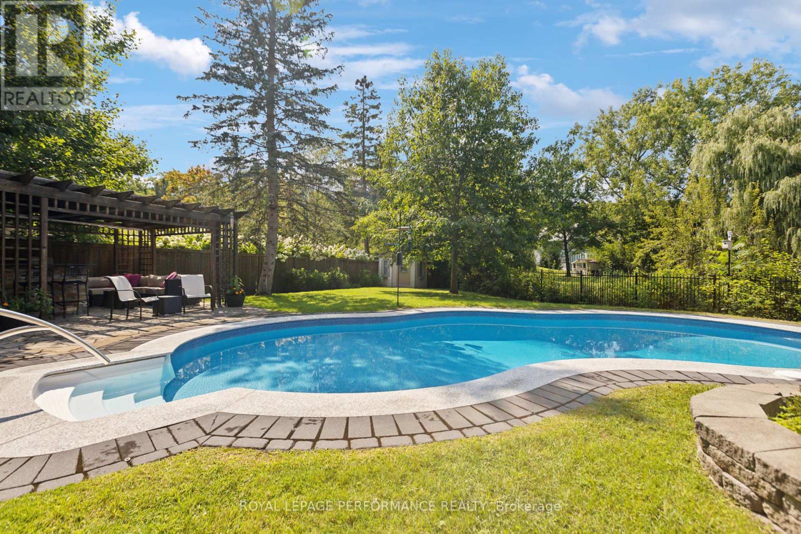 Photo 38 of 55 Delong Drive, Ottawa ON
