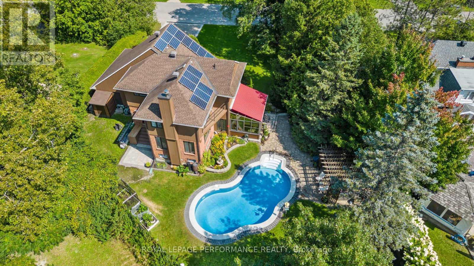 Photo 44 of 55 Delong Drive, Ottawa ON