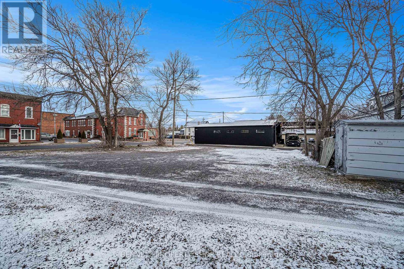 Photo 16 of 119 125 Daniel Street N, Arnprior ON
