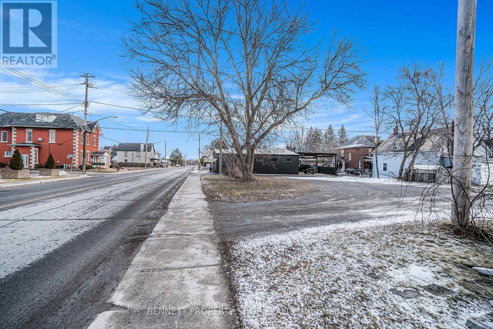 Photo 1 of 119 125 Daniel Street N, Arnprior ON