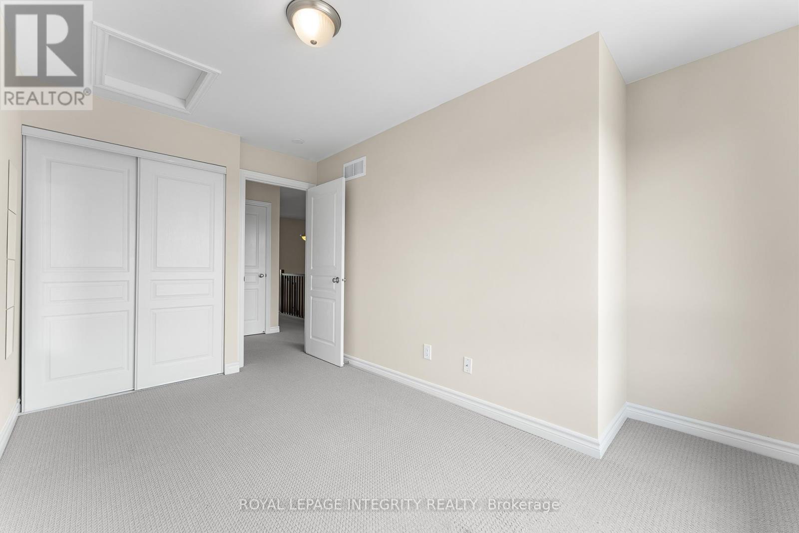Photo 26 of 323 Twinflower Way, Ottawa ON