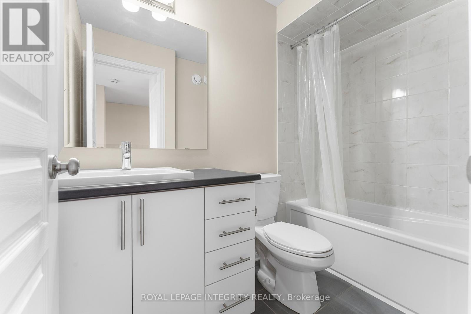 Photo 27 of 323 Twinflower Way, Ottawa ON