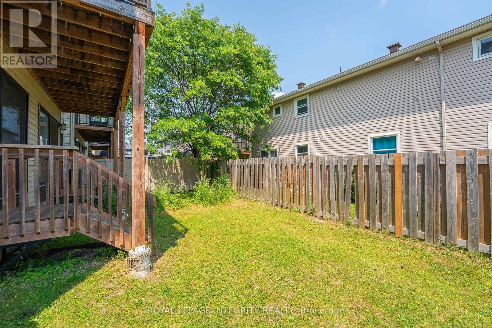 Photo 29 of 323 Twinflower Way, Ottawa ON