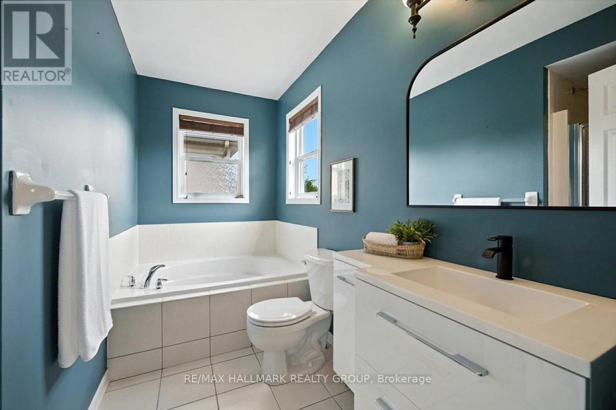 Photo 16 of 1026 Fieldfair Way, Ottawa ON