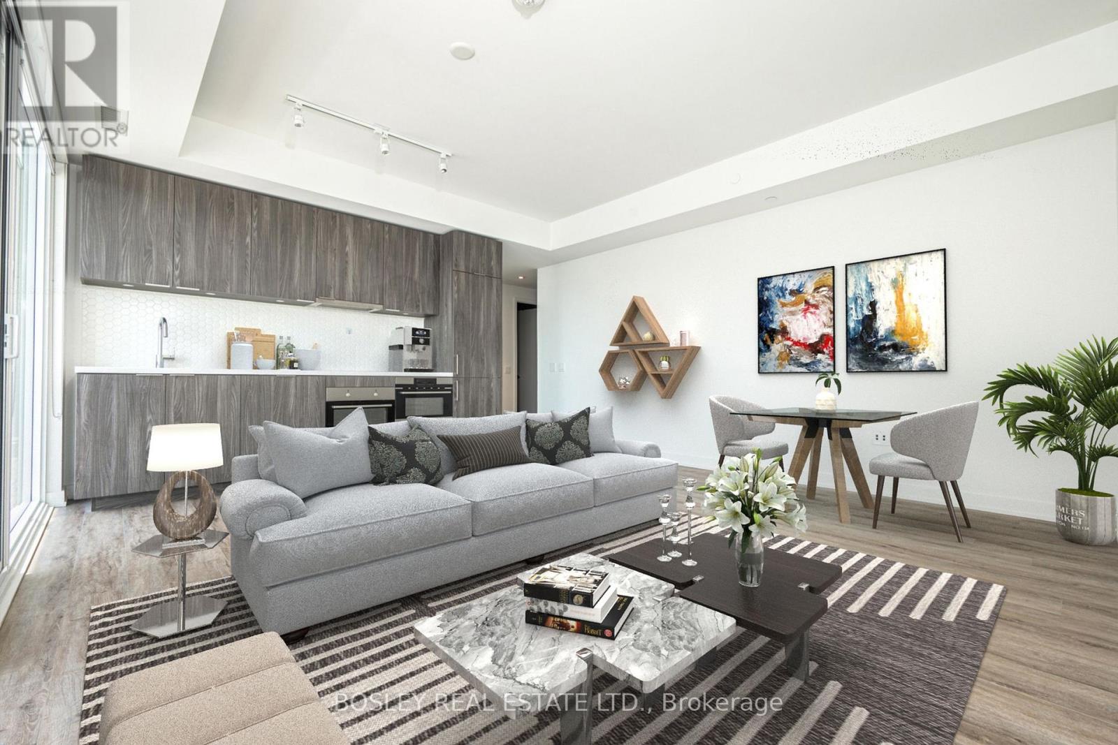 Photo 10 of 311 15 Queens Quay E, Toronto ON