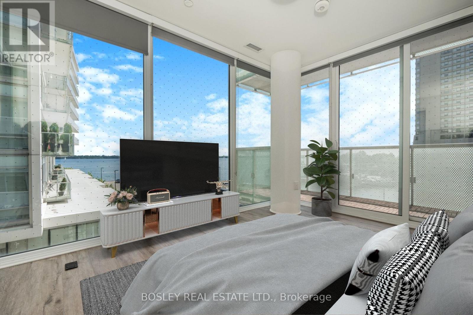 Photo 1 of 311 15 Queens Quay E, Toronto ON