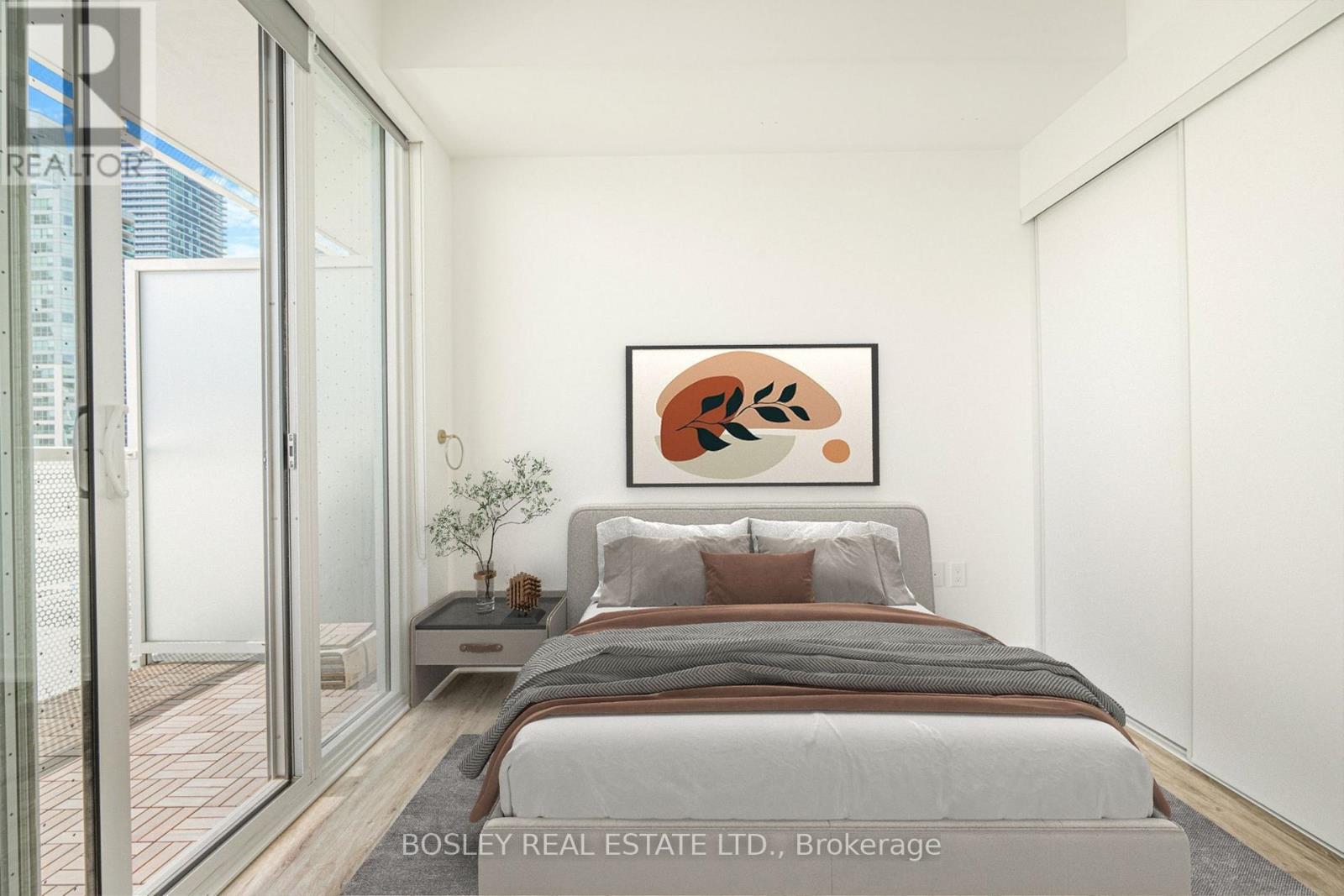Photo 18 of 311 15 Queens Quay E, Toronto ON