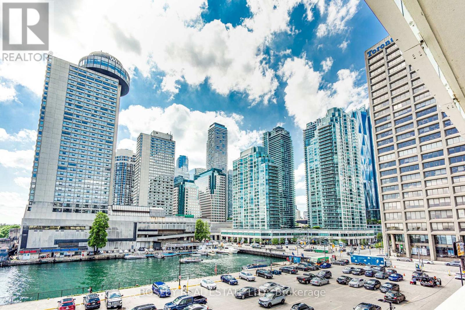 Photo 47 of 311 15 Queens Quay E, Toronto ON