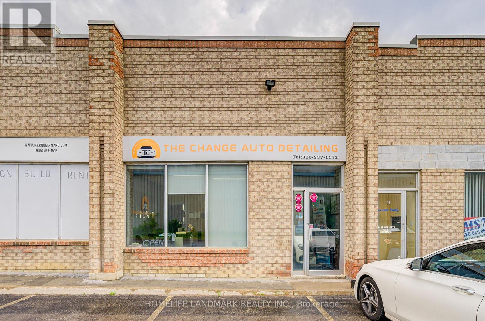 Photo 11 of 16 346 Newkirk Road, Richmond Hill ON
