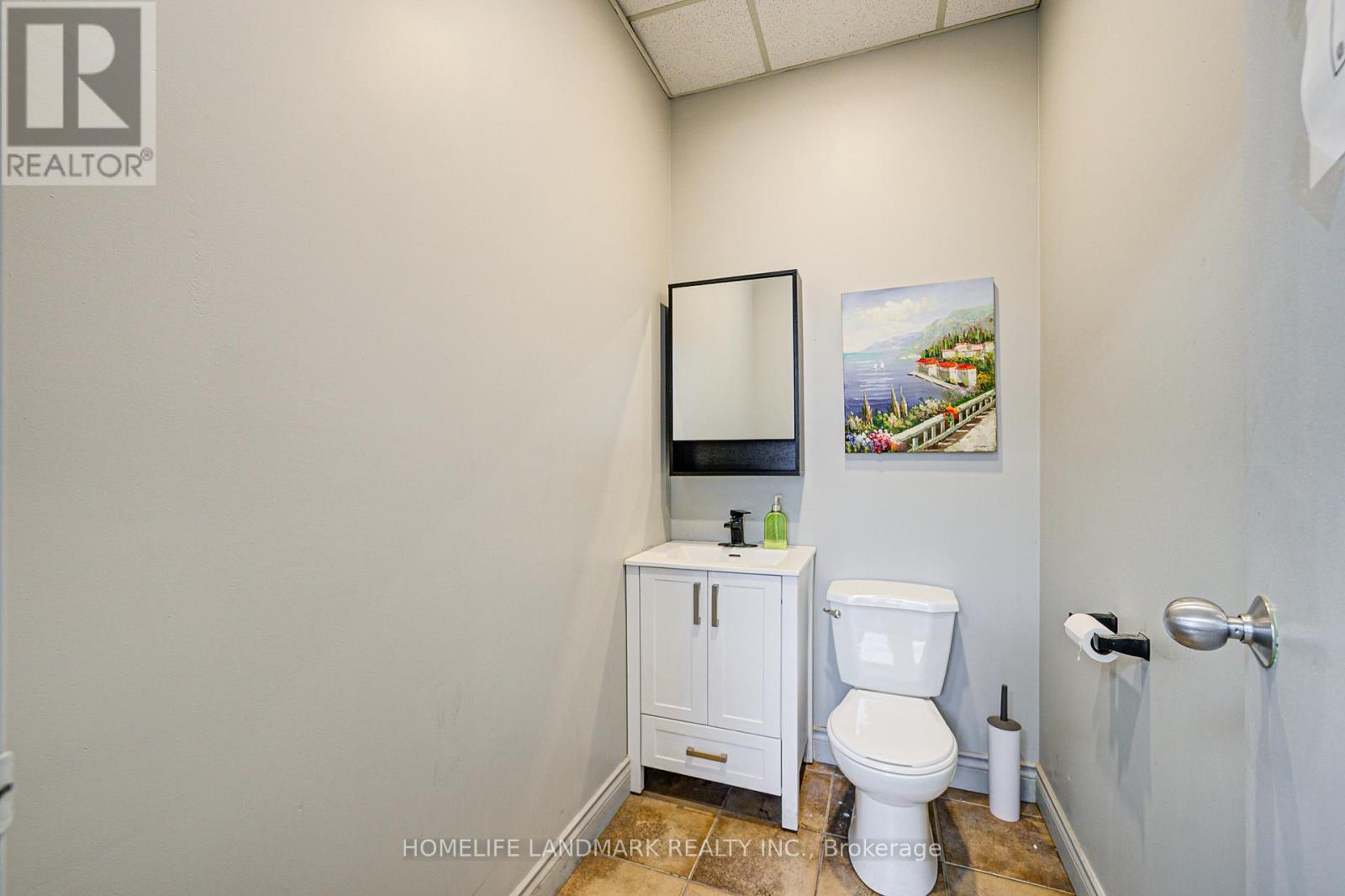 Photo 17 of 16 346 Newkirk Road, Richmond Hill ON