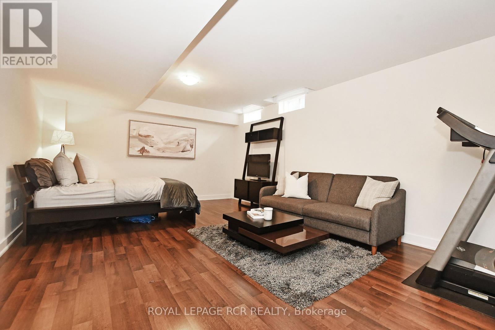 Photo 27 of 65 Anchusa Drive, Richmond Hill ON