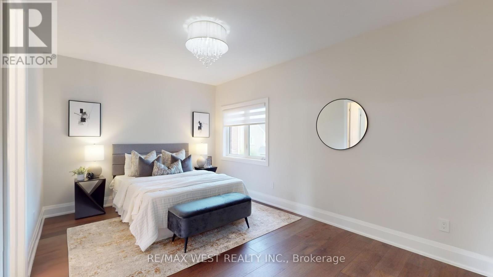 Photo 31 of 5199 Symphony Court, Mississauga ON