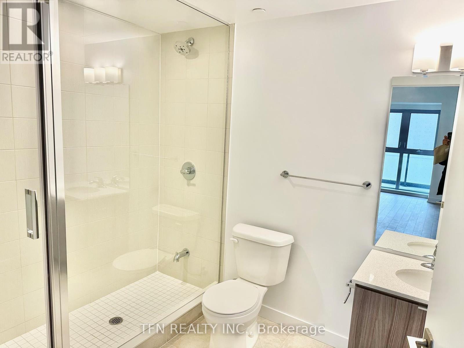 Photo 2 of 316 2433 Dufferin Street, Toronto ON