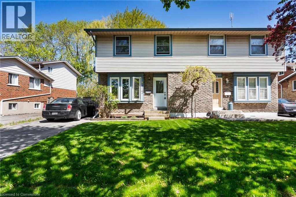 Photo 9 of 8117 Lynhurst Drive, Niagara Falls ON