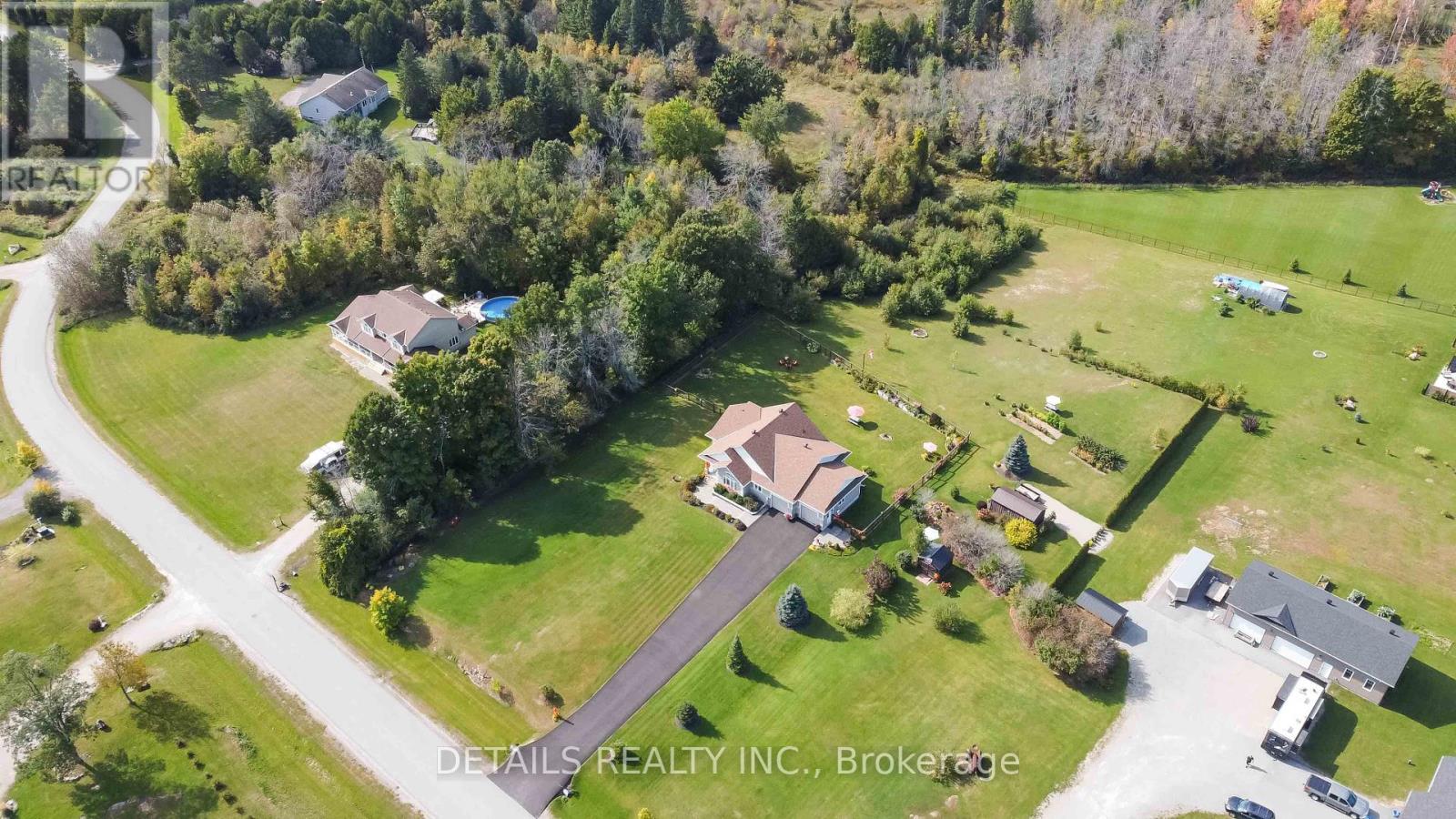 Photo 13 of 176 Malcolms Way, Beckwith ON