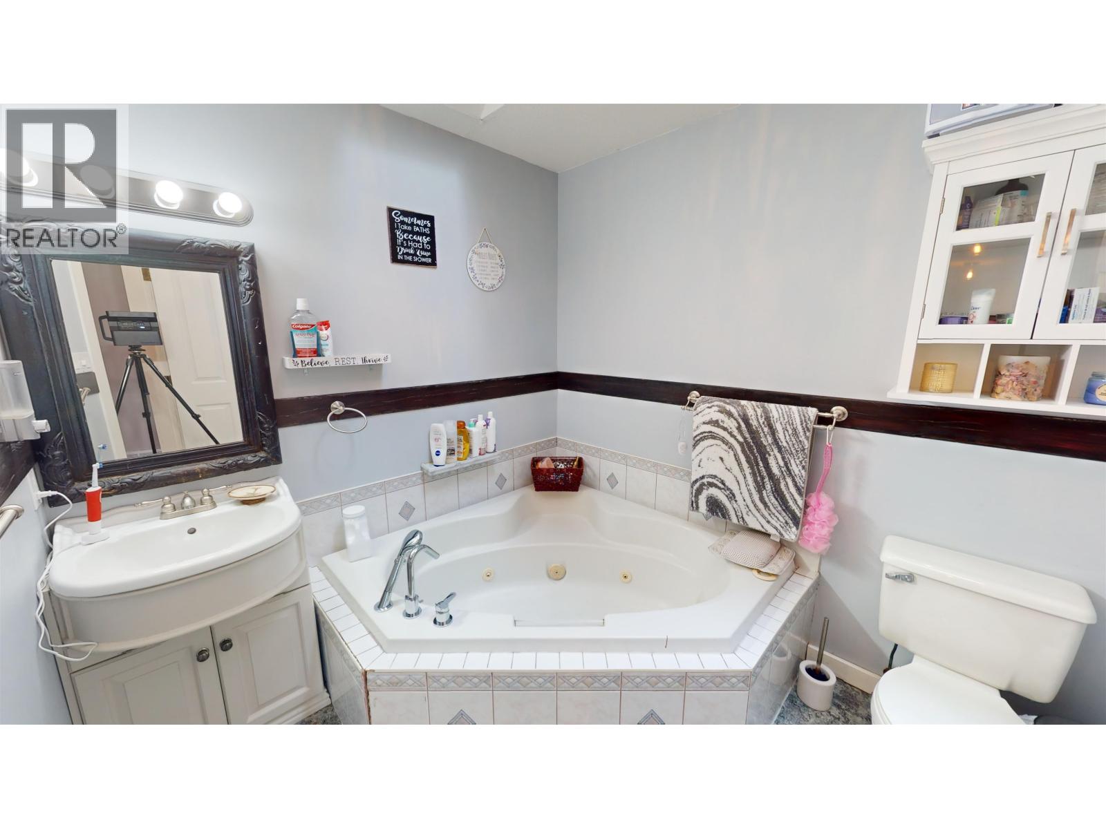 510 DIXON STREET, Quesnel