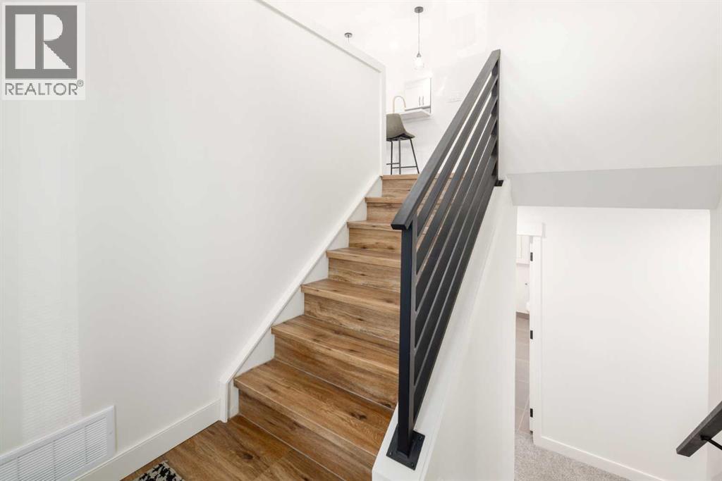 Single Family House Bi-level for Sale in  Deer Ridge Way SE Deer Ridge Calgary 