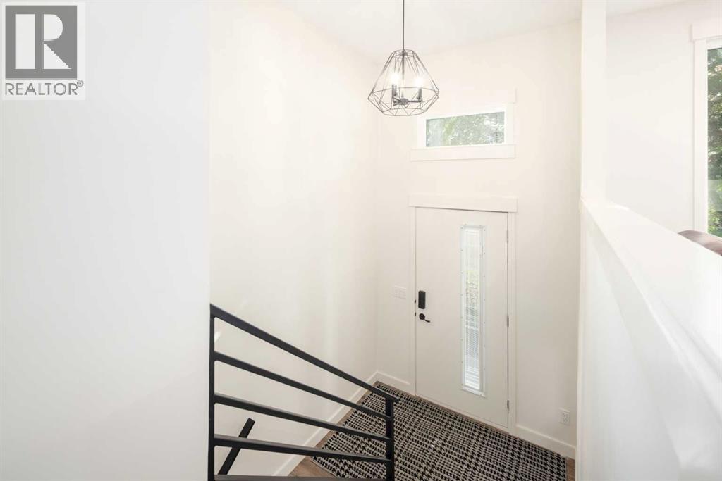 Single Family House Bi-level for Sale in  Deer Ridge Way SE Deer Ridge Calgary 