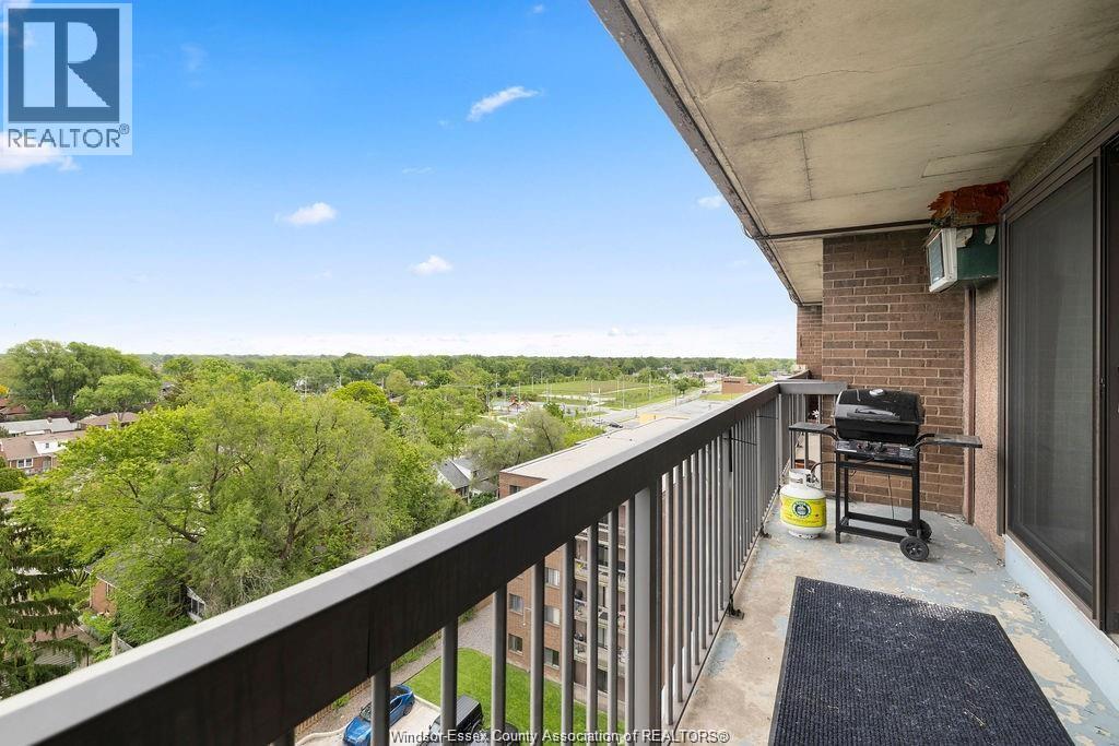 Photo 23 of 3936 Wyandotte Street East Unit 906, Windsor ON