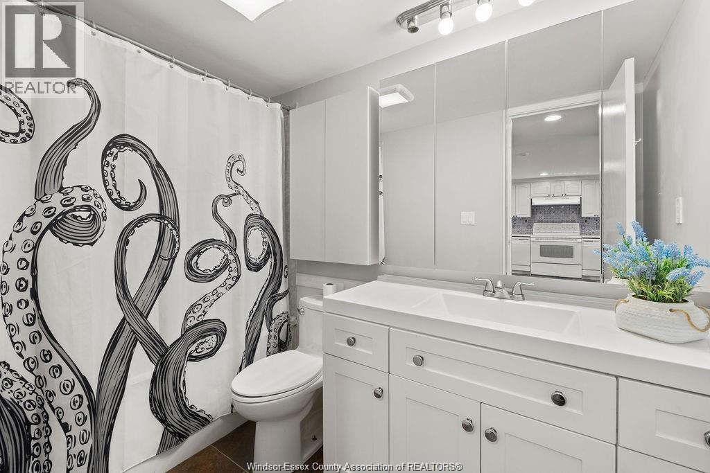 Photo 22 of 3936 Wyandotte Street East Unit 906, Windsor ON