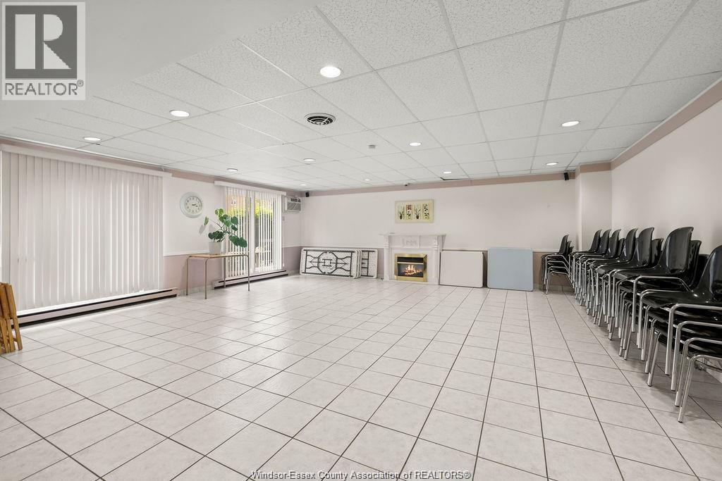 Photo 18 of 3936 Wyandotte Street East Unit 906, Windsor ON