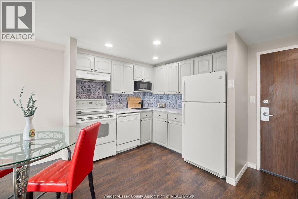 Photo 21 of 3936 Wyandotte Street East Unit 906, Windsor ON
