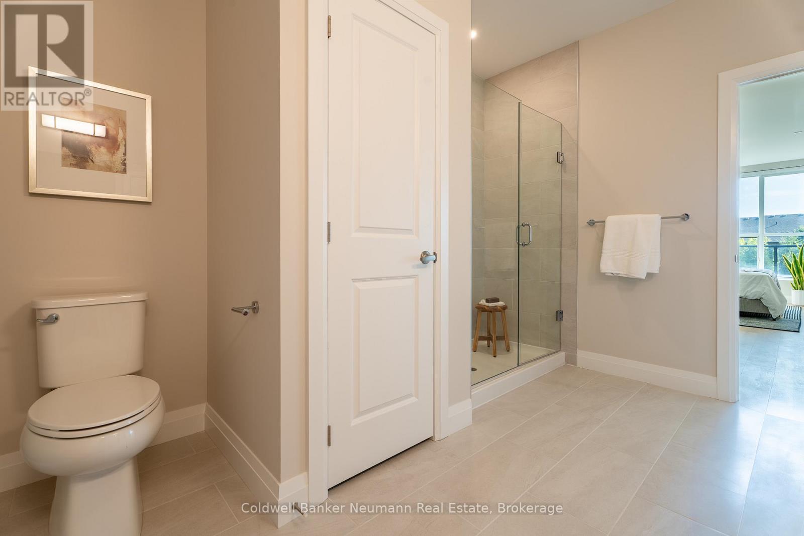 Photo 10 of 216 1882 Gordon Street, Guelph ON