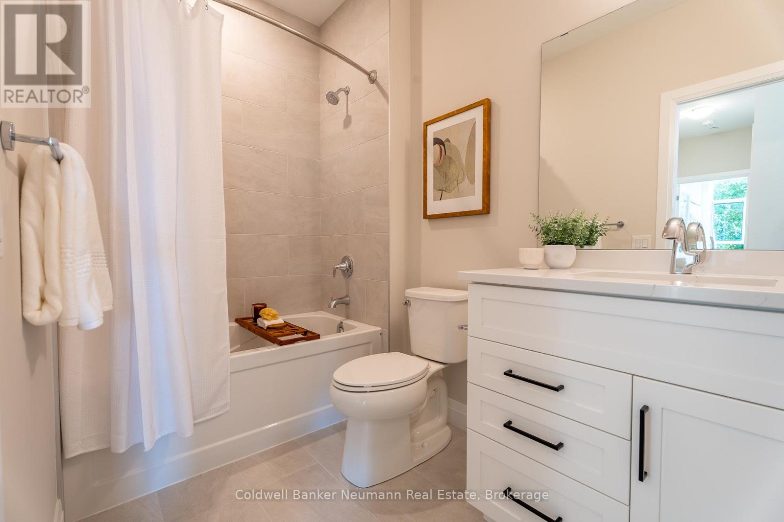 Photo 22 of 216 1882 Gordon Street, Guelph ON