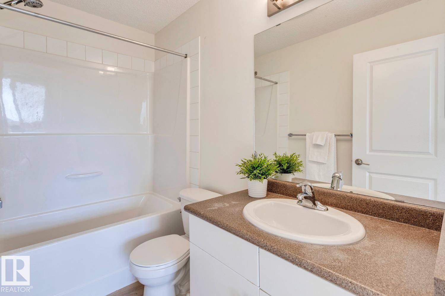 Photo 17 of 31 1816 Rutherford Rd Sw Sw, Edmonton AB