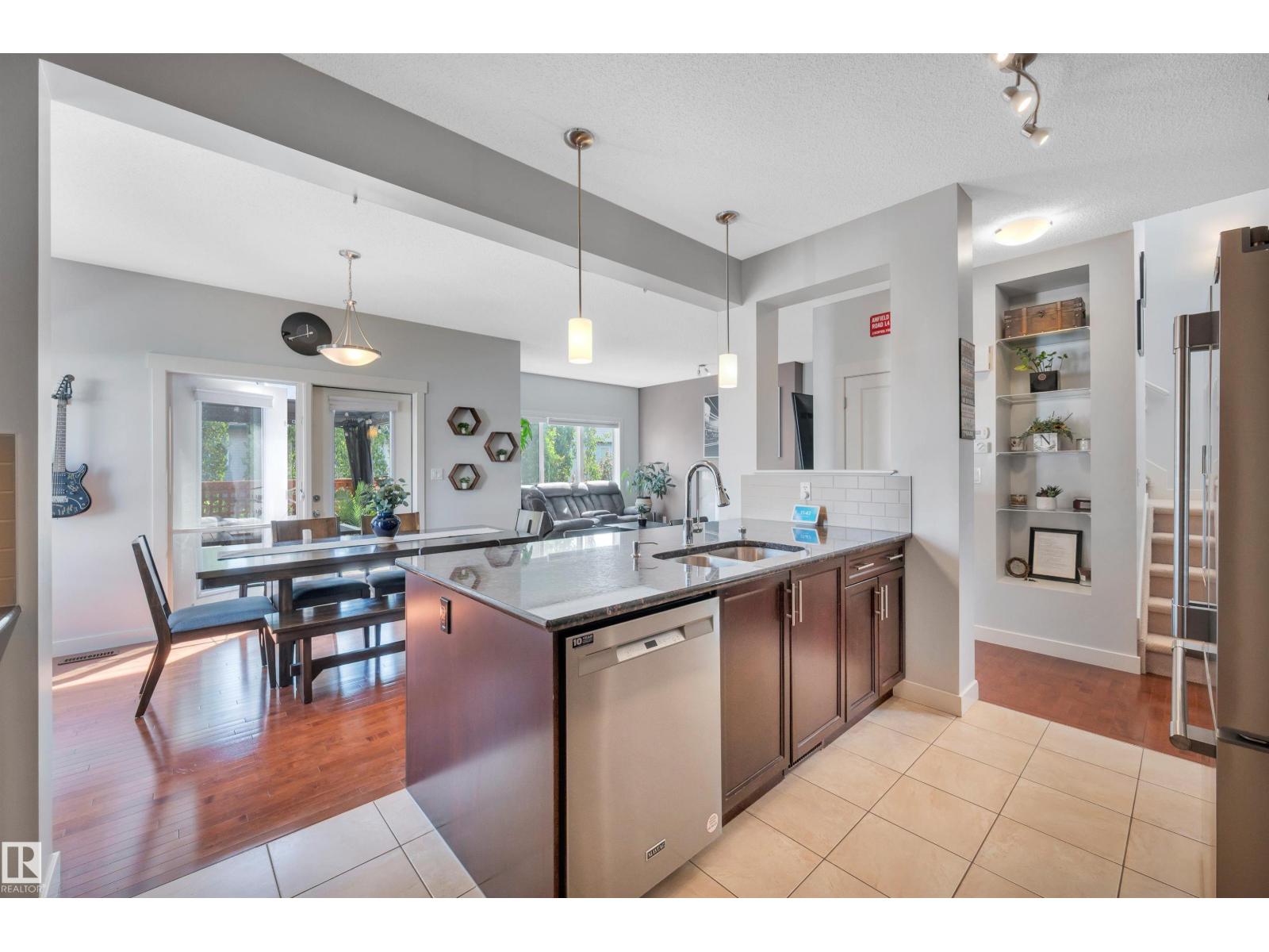 Photo 10 of 1241 Secord Landing Ld Nw, Edmonton AB