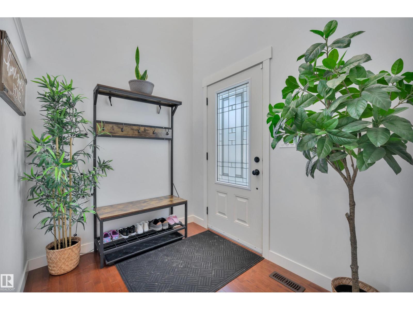 Photo 4 of 1241 Secord Landing Ld Nw, Edmonton AB