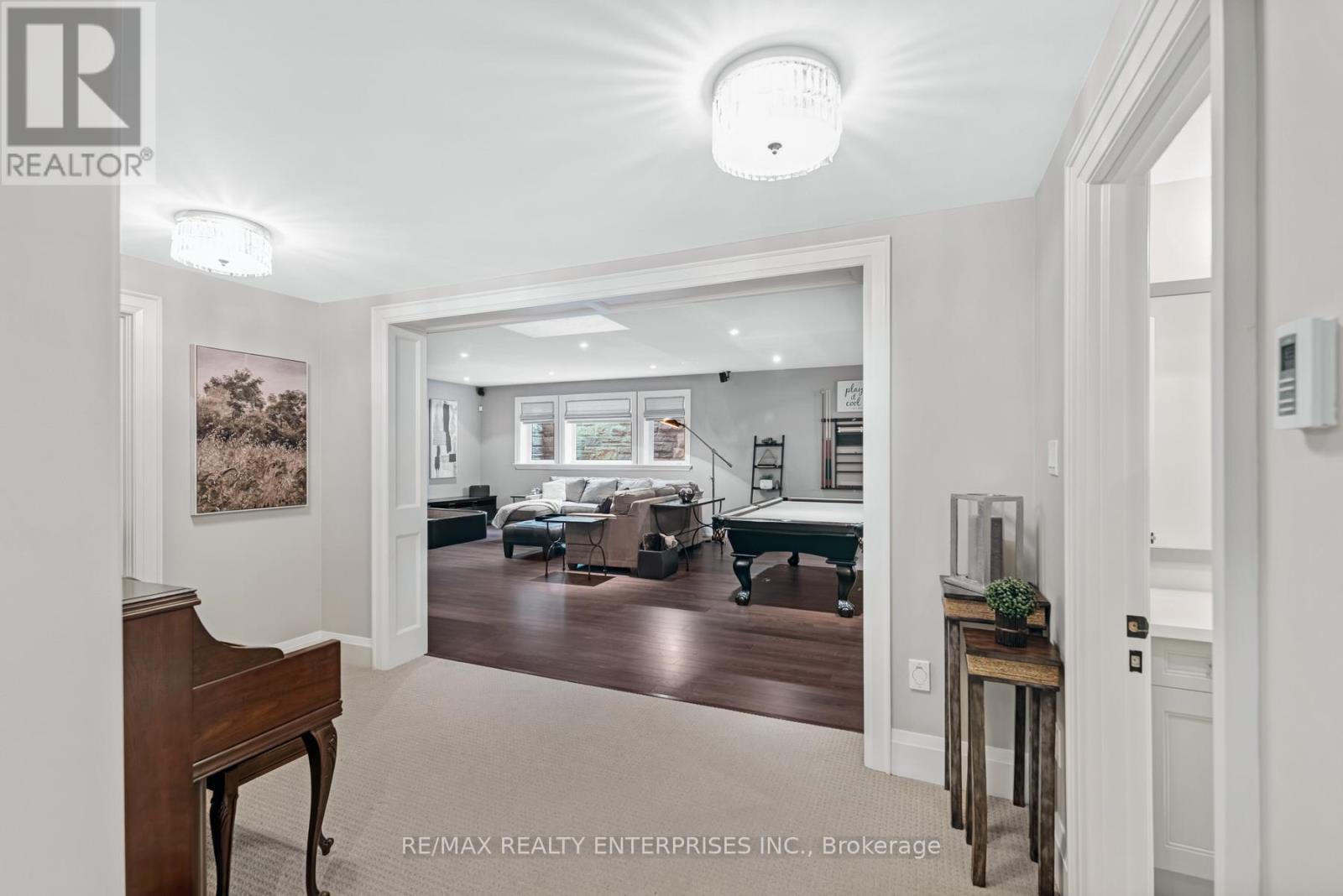 Photo 25 of 17 Wenonah Drive, Mississauga ON