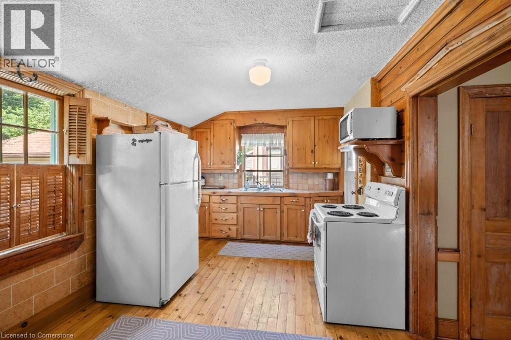 Photo 29 of 314 Delaware Avenue, Burlington ON