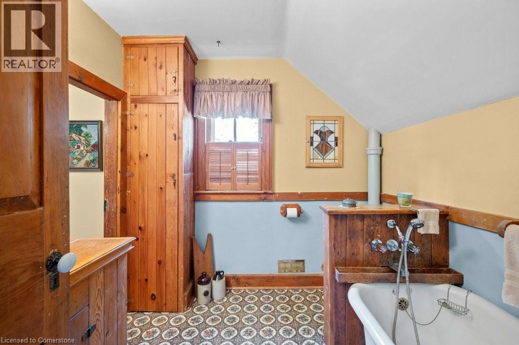 Photo 46 of 314 Delaware Avenue, Burlington ON