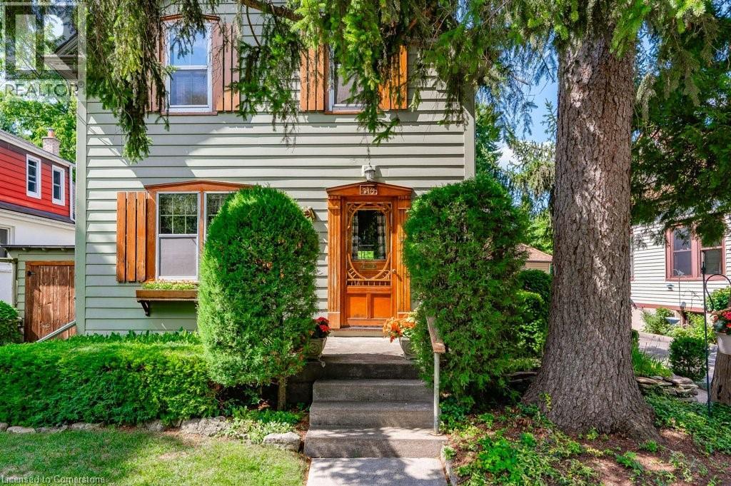 Photo 5 of 314 Delaware Avenue, Burlington ON