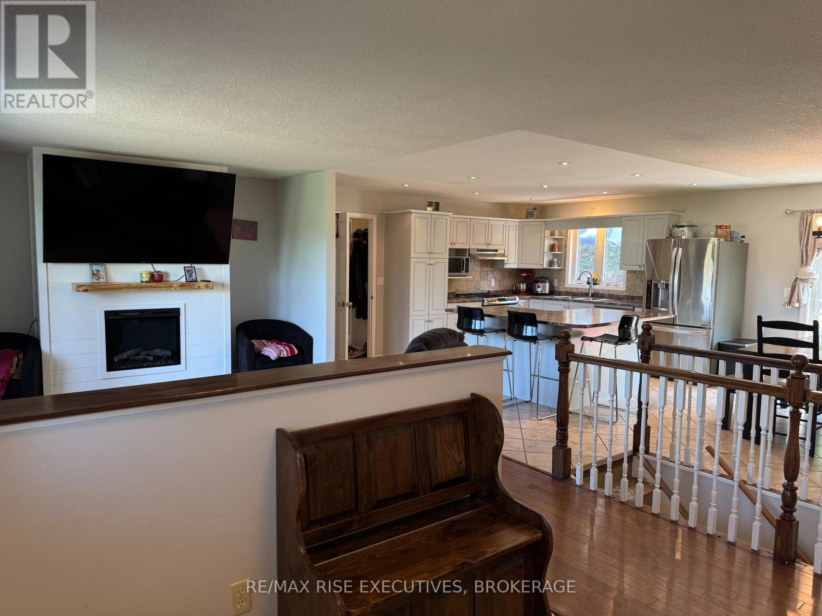 Photo 11 of 485 County Road 2, Gananoque ON