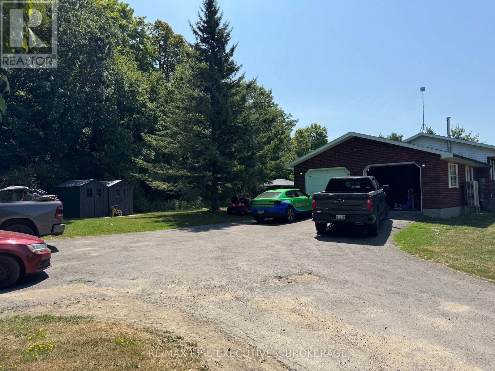 Photo 9 of 485 County Road 2, Gananoque ON