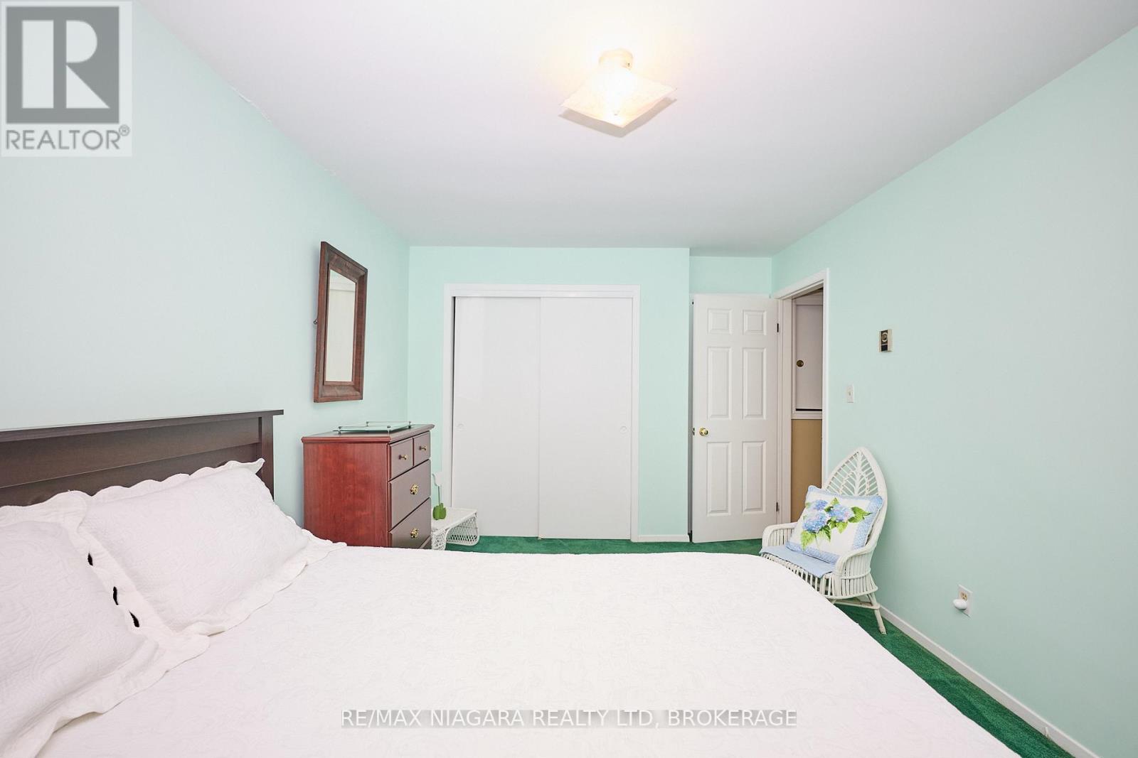 Photo 27 of 27 St George Court, Fort Erie ON